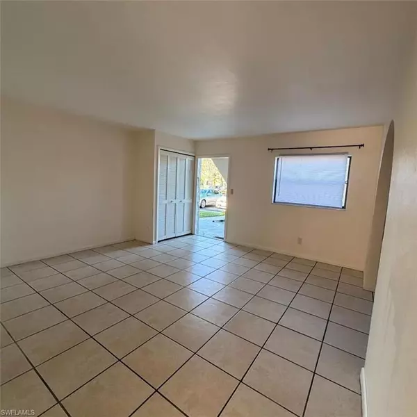 North Fort Myers, FL 33903,4745 Orange Grove BLVD #1