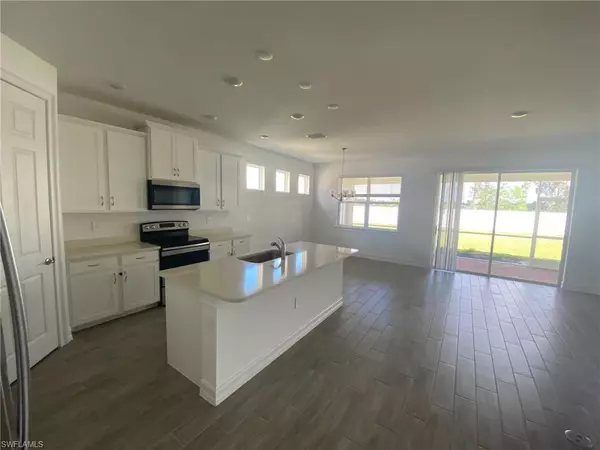 Fort Myers, FL 33916,2974 Royal Gardens AVE