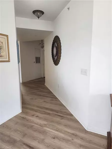 7915 Preserve CIR #222, Naples, FL 34119