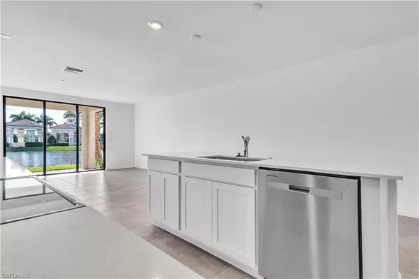 Cape Coral, FL 33909,1426 Weeping Willow CT