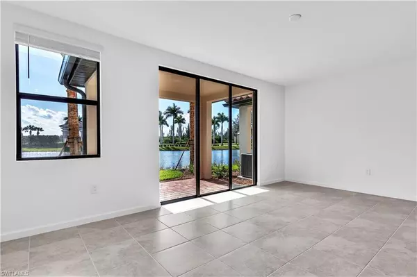 Cape Coral, FL 33909,1426 Weeping Willow CT