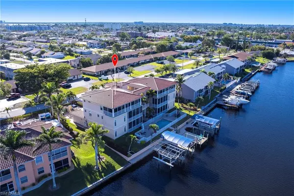 Cape Coral, FL 33904,4610 SE 5th PL #302
