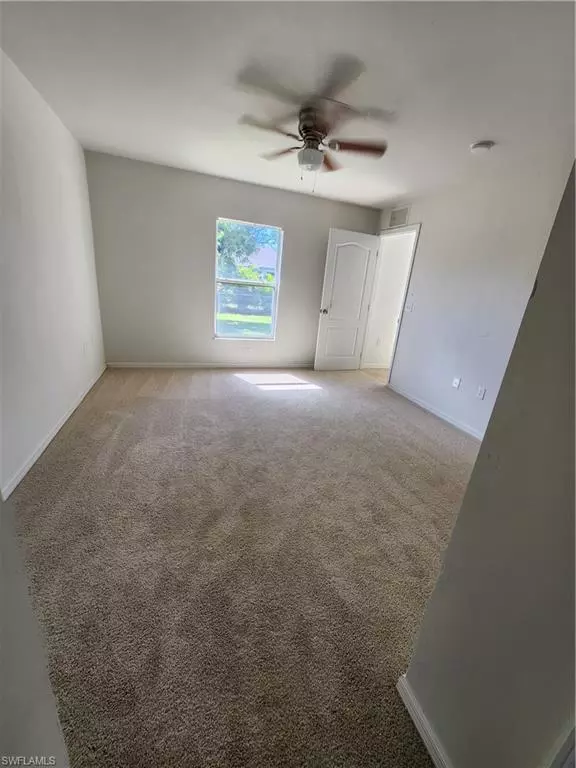 Cape Coral, FL 33909,404 NE 23rd TER