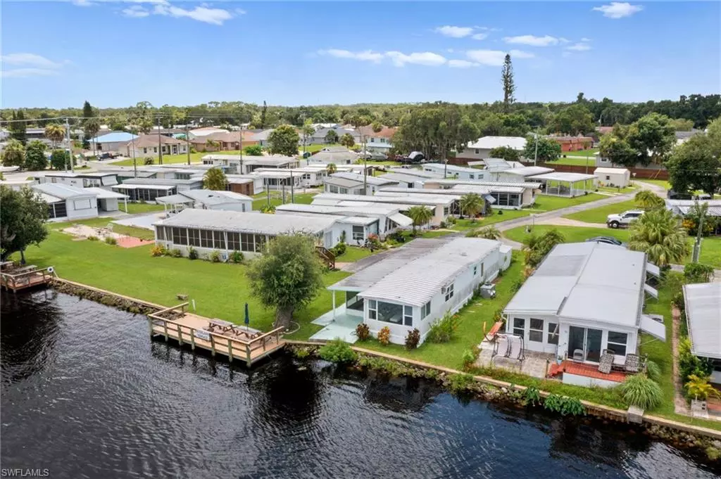 Fort Myers, FL 33905,2012 S Olga DR #25