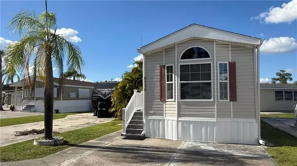 Estero, FL 33928,8539 Pepperwood DR