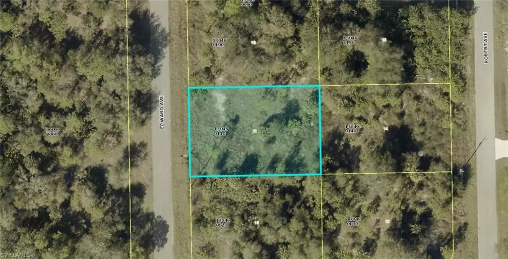 Alva, FL 33920,2102 Edward AVE