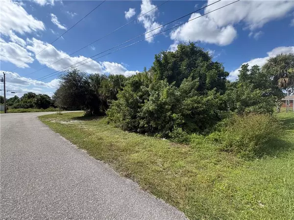 Lehigh Acres, FL 33974,350 Rancho AVE