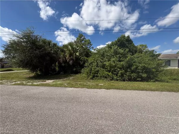 Lehigh Acres, FL 33974,350 Rancho AVE