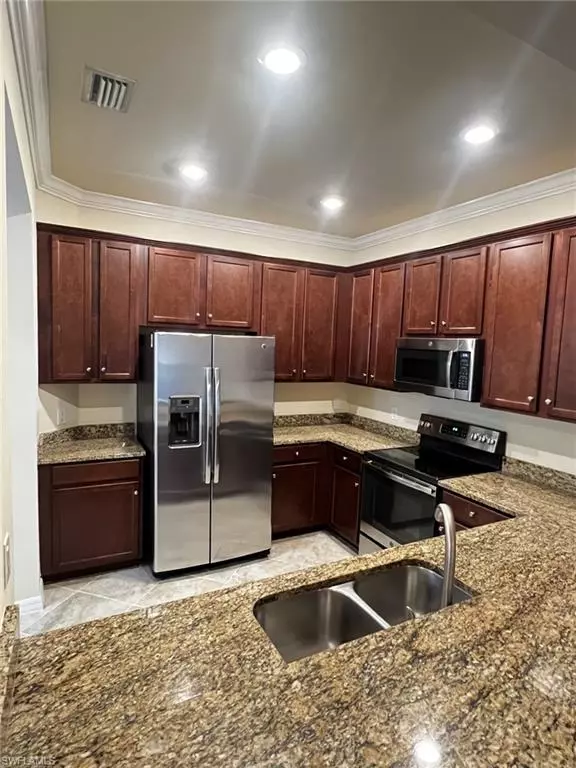 Fort Myers, FL 33966,10201 Via Colomba CIR