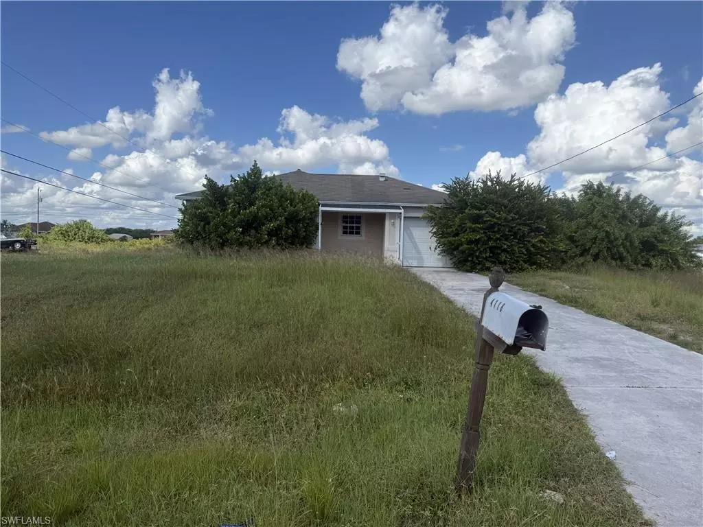 Lehigh Acres, FL 33976,4118 33rd ST SW