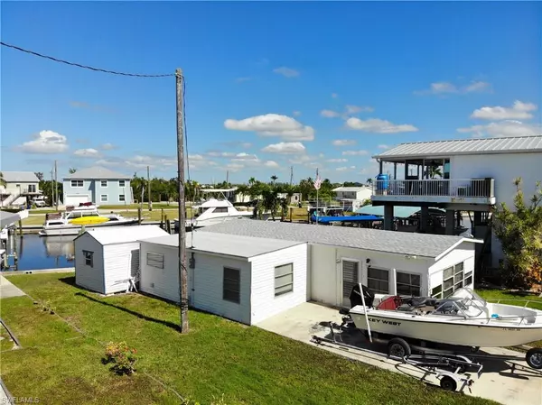 St. James City, FL 33956,3940 Coconut DR