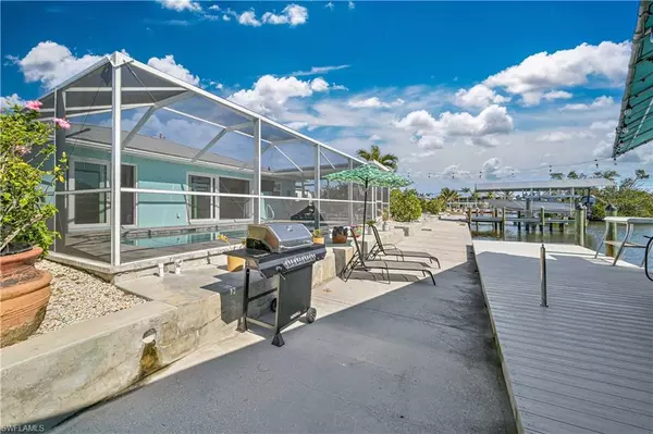 St. James City, FL 33956,2868 Sanibel BLVD