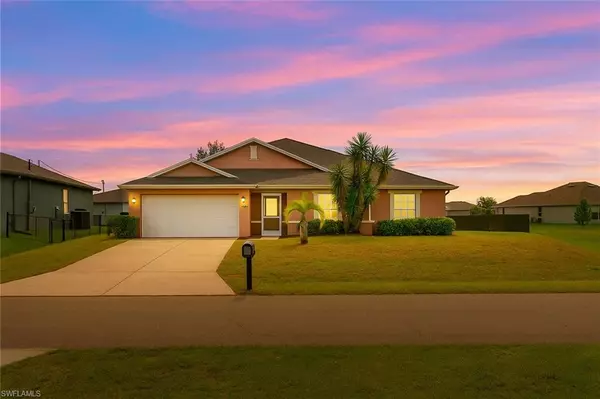 424 NW 14th ST, Cape Coral, FL 33993