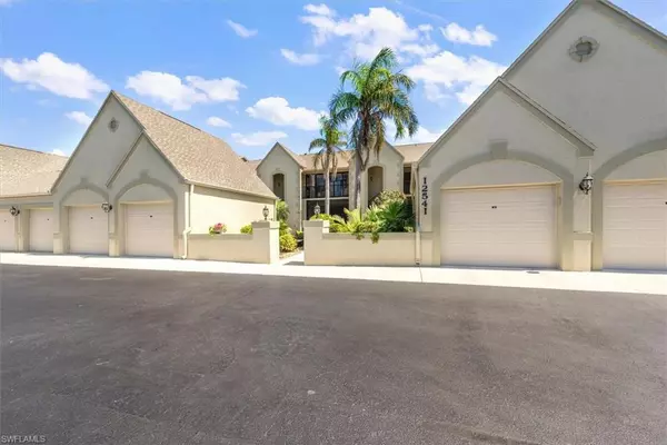 Fort Myers, FL 33908,12541 Kelly Sands WAY #15