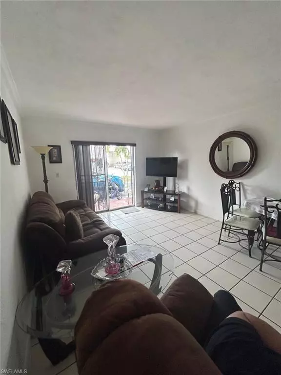 1225 W 35th ST #14A, Hialeah, FL 33012