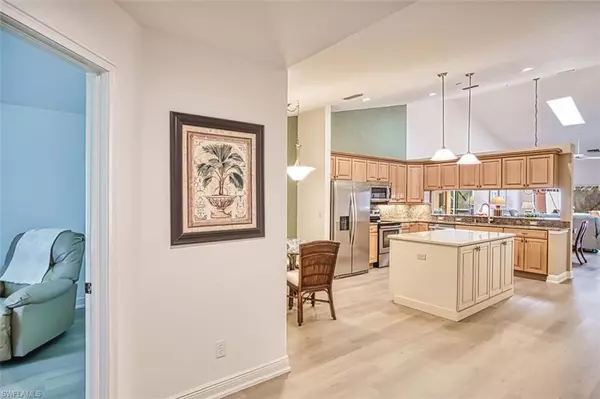 Fort Myers, FL 33908,15193 Harbour Isle DR