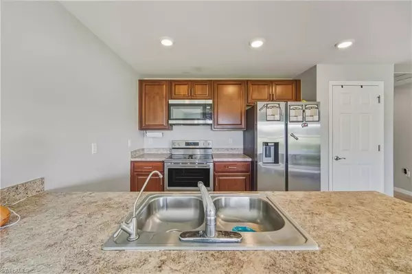 Lehigh Acres, FL 33936,10501 Crossback LN