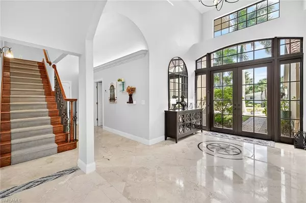 Sanibel, FL 33957,732 Windlass WAY