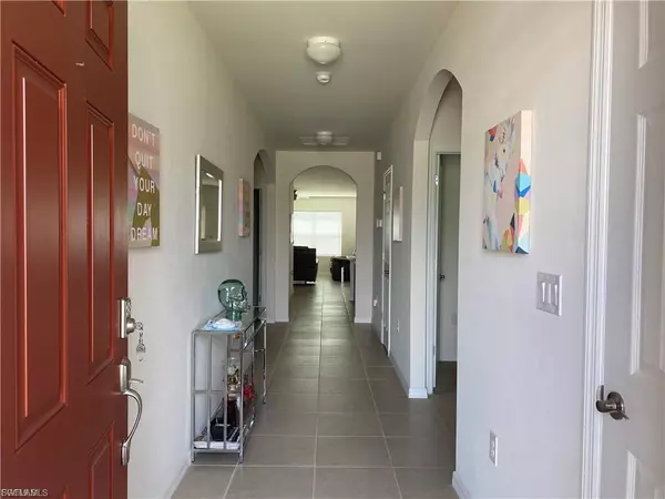 Lehigh Acres, FL 33936,10531 Canal Brook LN