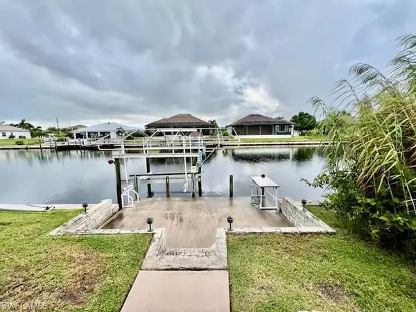 Cape Coral, FL 33993,426 NW 37th PL