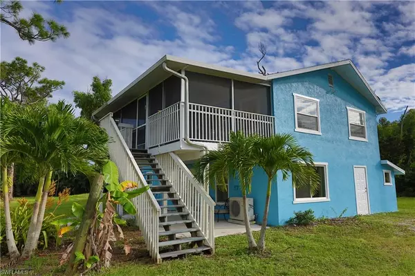 8642 Whispering Pines DR, St. James City, FL 33956