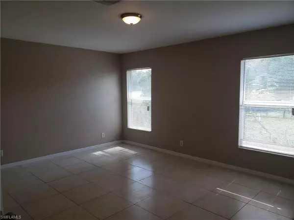 Cape Coral, FL 33909,1904 NE 33rd TER