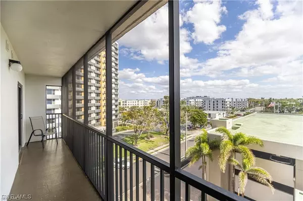 Fort Myers, FL 33901,1900 Virginia AVE #503