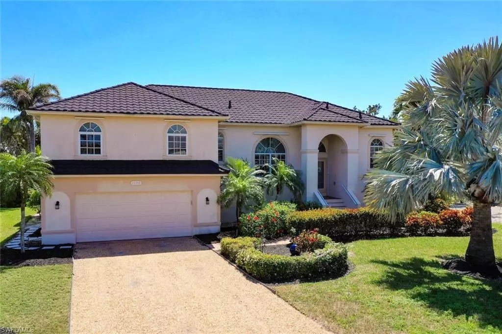 Sanibel, FL 33957,1300 Par View DR