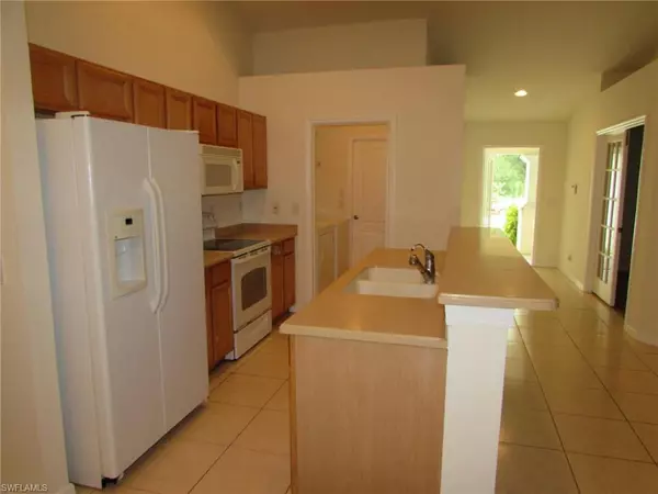 Lehigh Acres, FL 33972,1623 Oak AVE