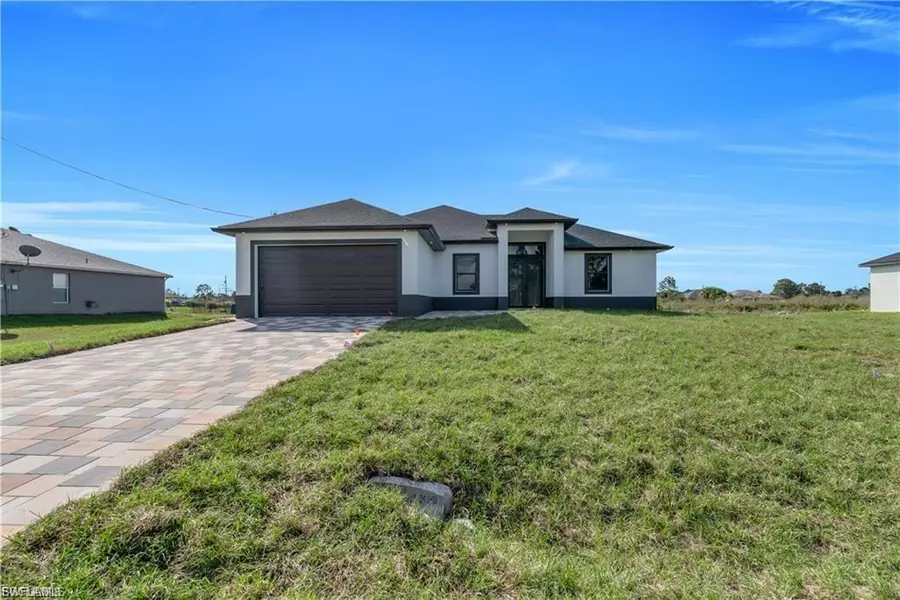 2601 45th ST SW, Lehigh Acres, FL 33976