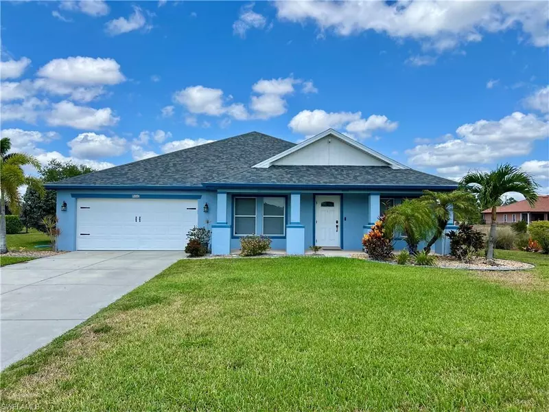8000 Fountain Mist BLVD, Lehigh Acres, FL 33972