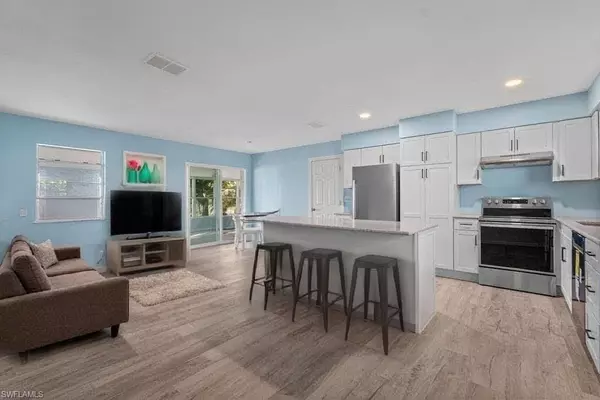 Matlacha, FL 33993,2504 Bayshore DR