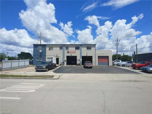 4719 SE 6th AVE, Cape Coral, FL 33904