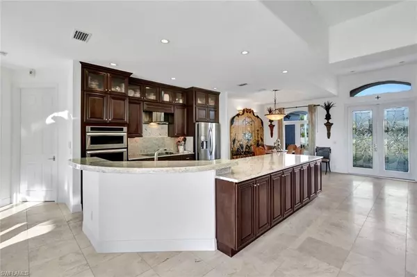 Cape Coral, FL 33914,5510 Lancelot LN