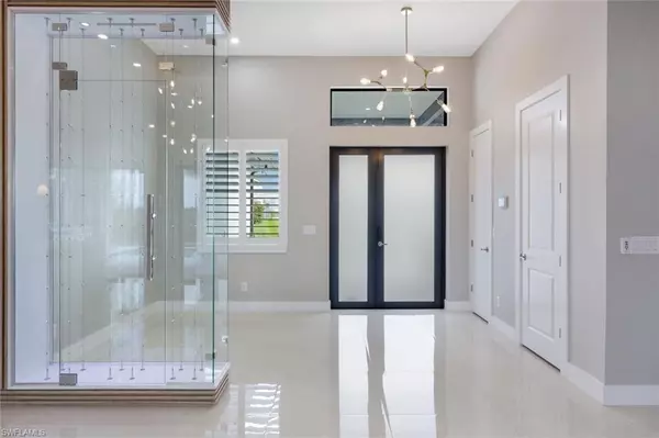 Cape Coral, FL 33991,2106 SW 4th ST