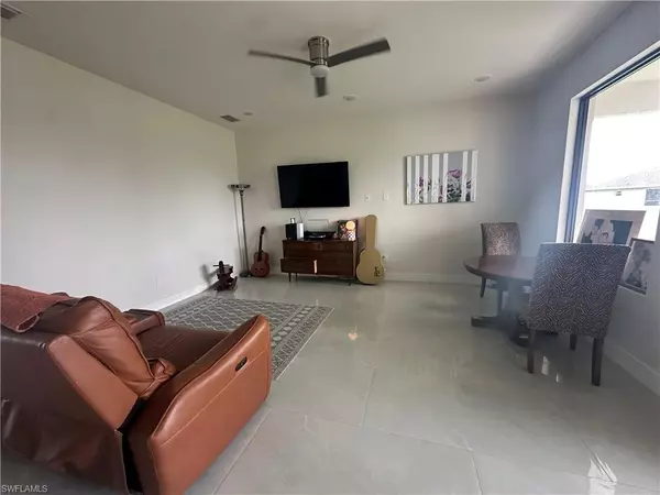 Cape Coral, FL 33909,1613 N Gator CIR