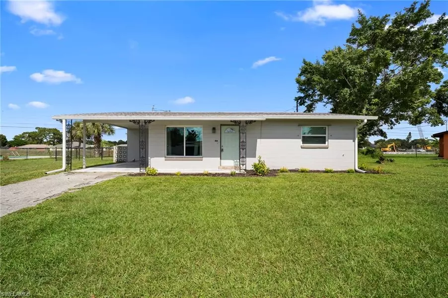 211 E jasmine RD, Lehigh Acres, FL 33936