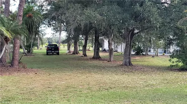 North Fort Myers, FL 33917,7820 Rich RD