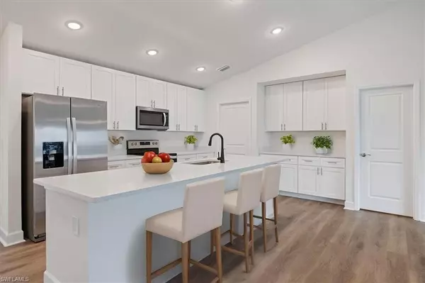 Cape Coral, FL 33993,2201 NW 2nd AVE