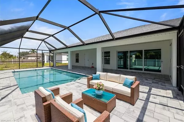 1902 NW 19th PL, Cape Coral, FL 33993