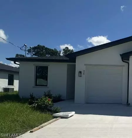 455 Bell BLVD, Lehigh Acres, FL 33974