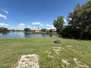 Cape Coral, FL 33909,109 NE 20th CT