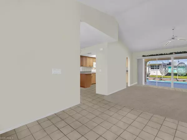 Cape Coral, FL 33904,1413 SE 39th ST