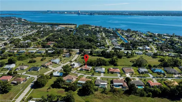 North Fort Myers, FL 33903,4210 Yarmouth CT