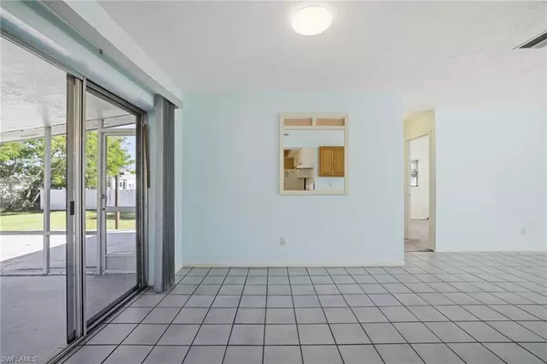 Fort Myers, FL 33905,13802 Fourth ST