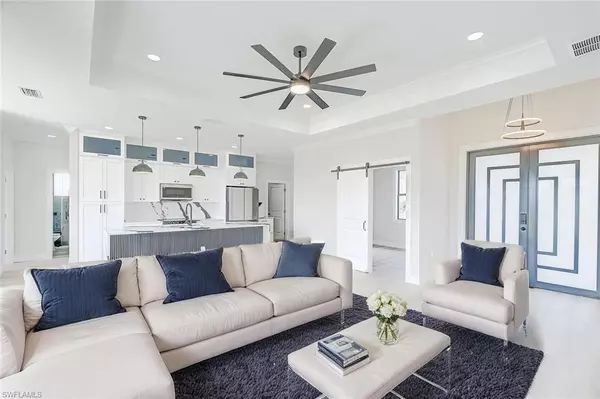 Lehigh Acres, FL 33971,1019 Cedartree AVE