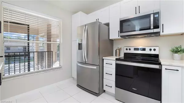 North Fort Myers, FL 33917,5731 Foxlake DR #8