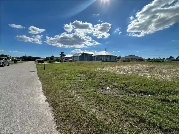 Cape Coral, FL 33914,3030 SW 15th PL