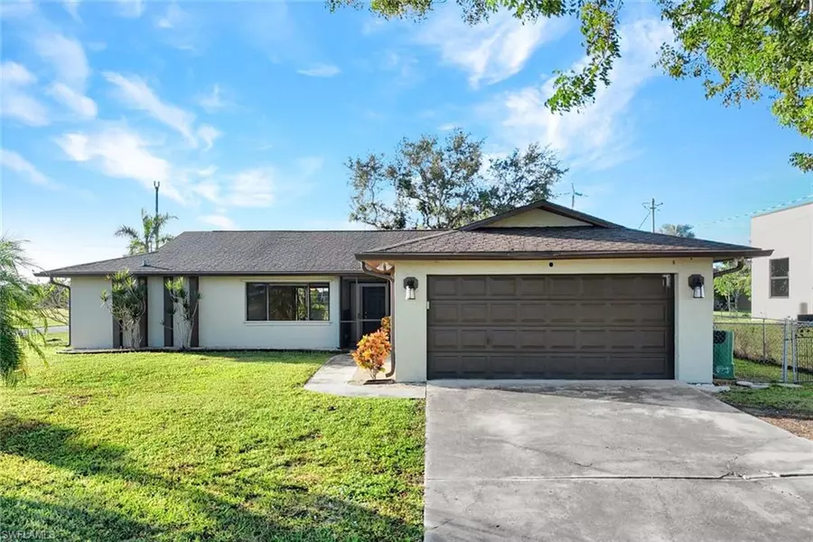 2056 NE 18th TER, Cape Coral, FL 33909
