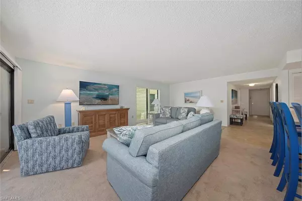 Sanibel, FL 33957,2721 W Gulf DR #213